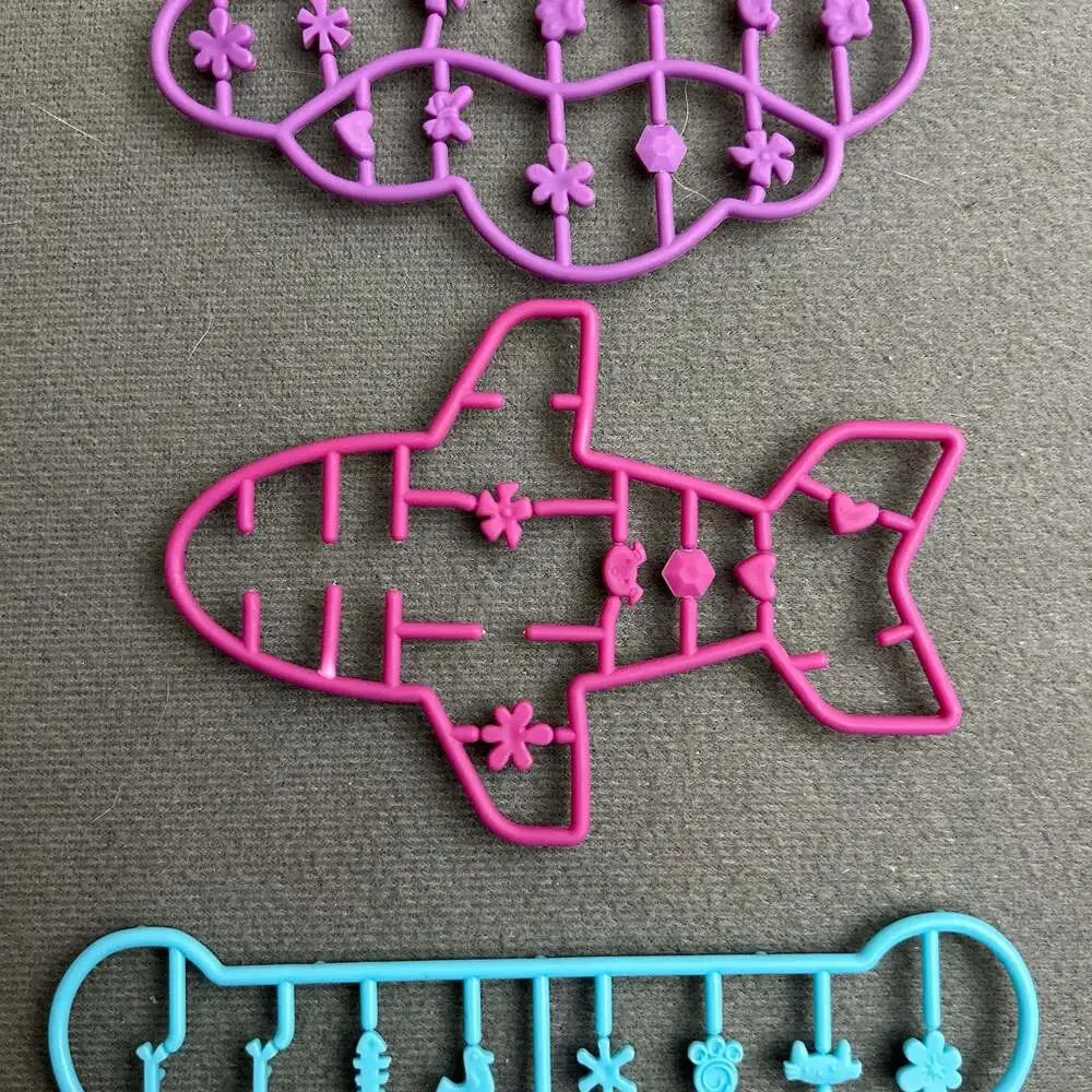 Littlest Pet Shop (LPS) Accessory Sprue Lot pop outs